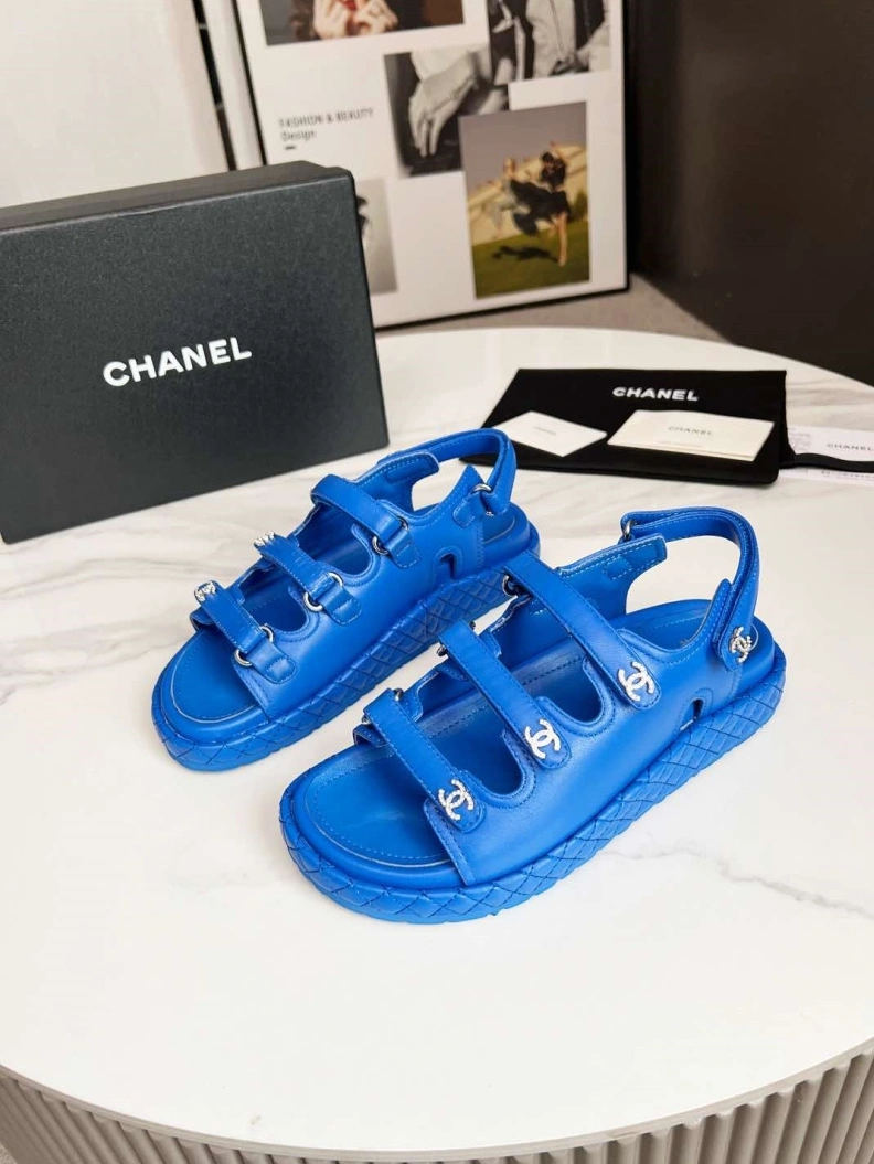 EyeCatching Chxnxl Sandals 118389