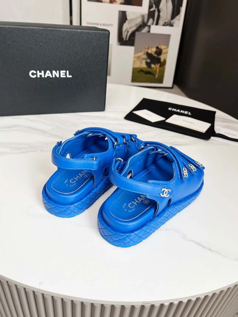 EyeCatching Chxnxl Sandals 118389