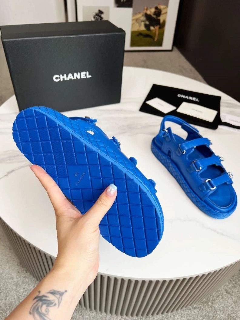 EyeCatching Chxnxl Sandals 118389