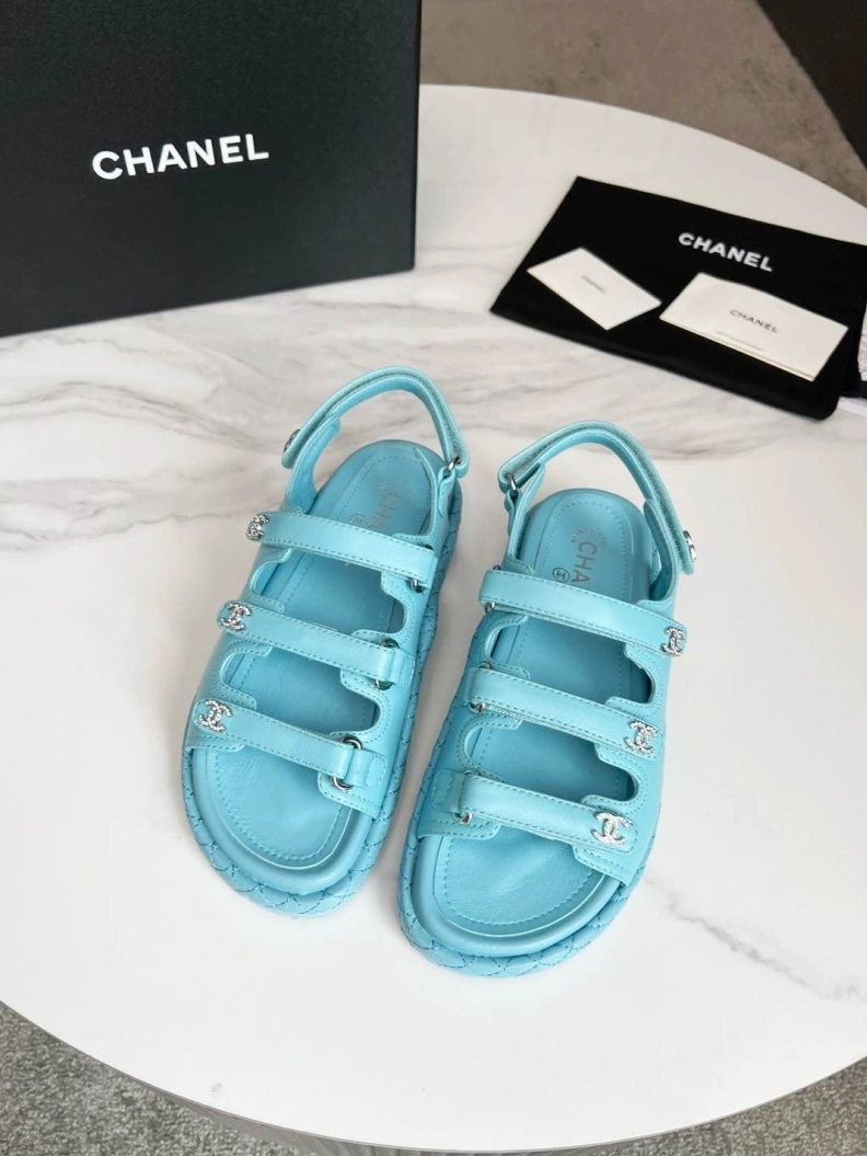 NewStyle Chxnxl Sandals 118388