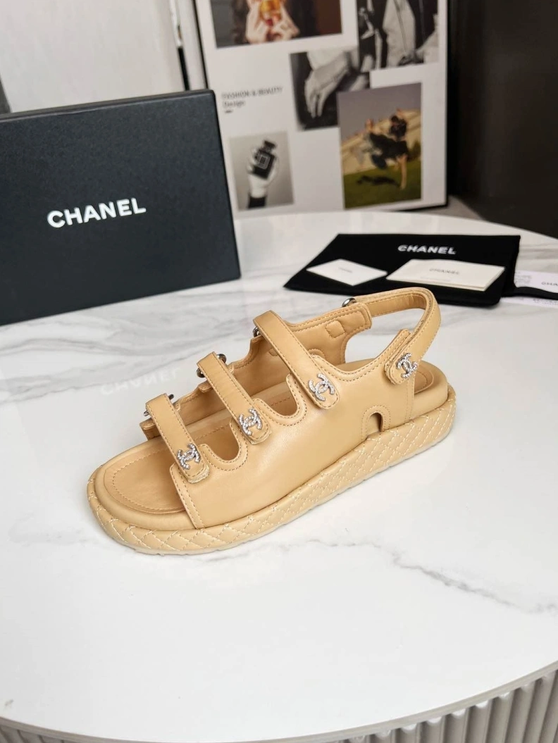 Bold Chxnxl Sandals 118372
