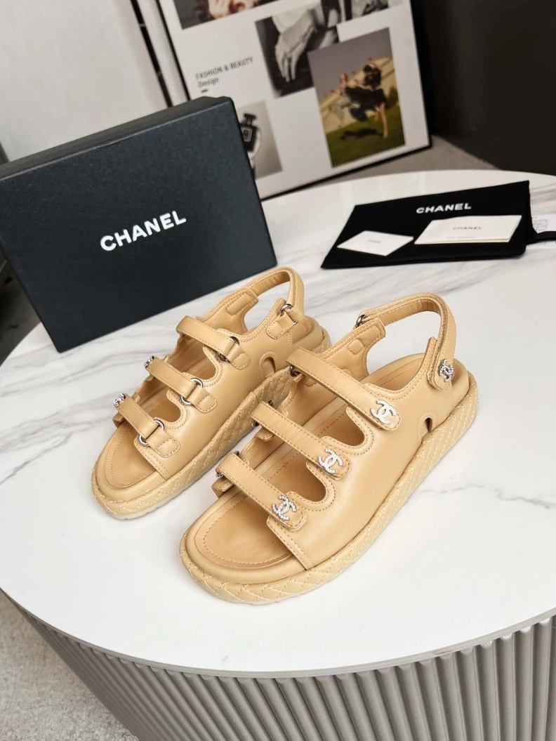 Bold Chxnxl Sandals 118372