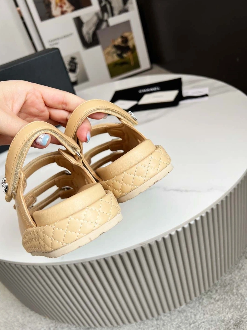 Bold Chxnxl Sandals 118372