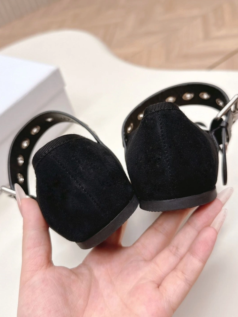 DailyWear Chxnxl Flat Shoes 118497