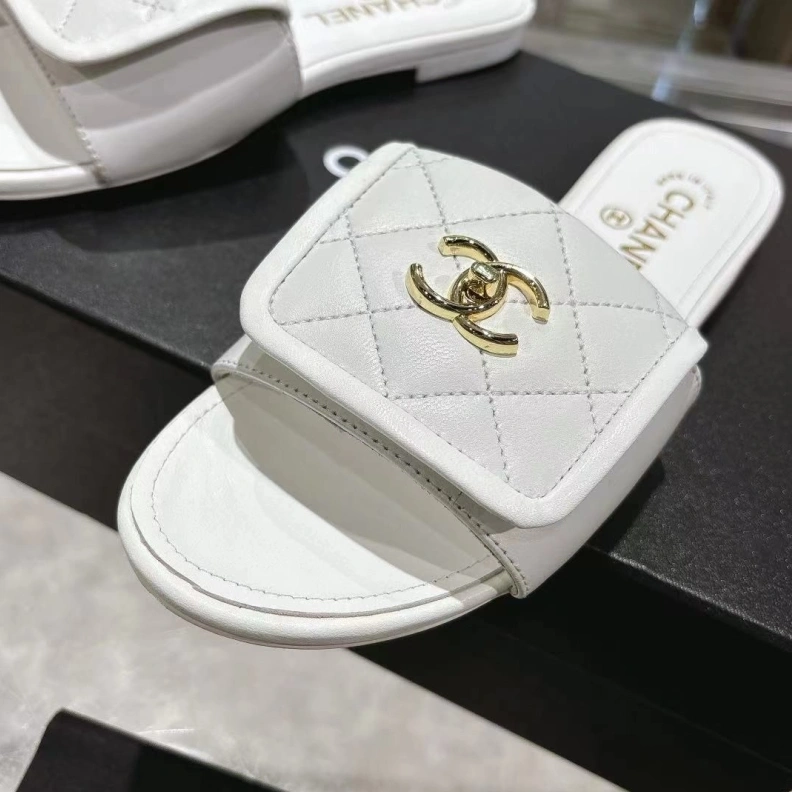 Chxnxl Slippers UrbanStyle 118197