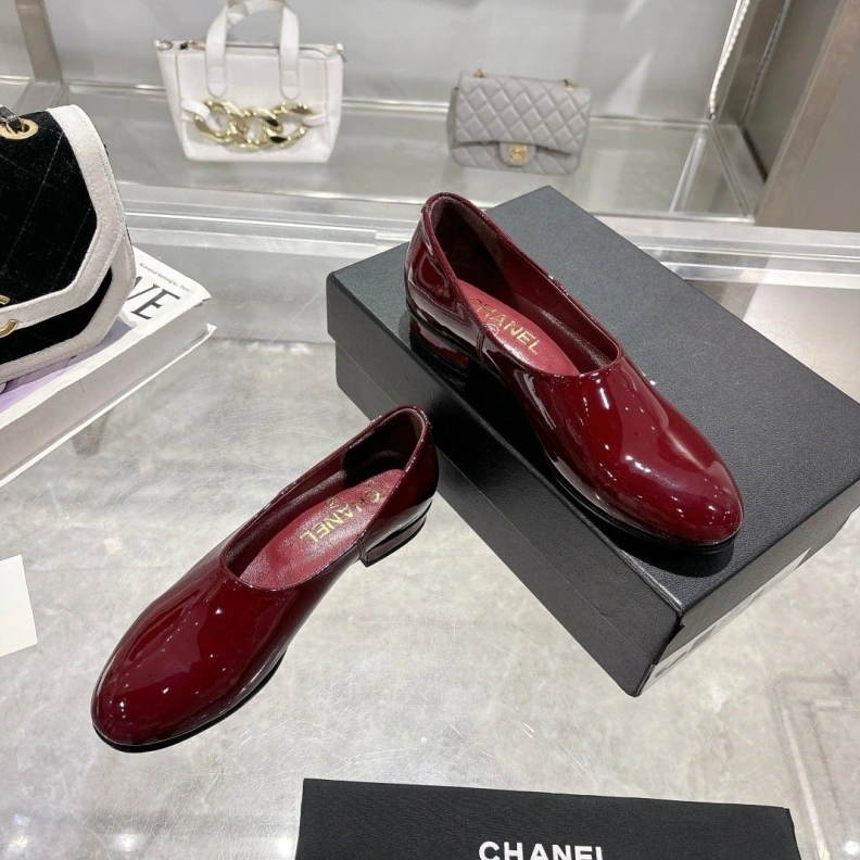 Unique Chxnxl Leather Shoes 118416