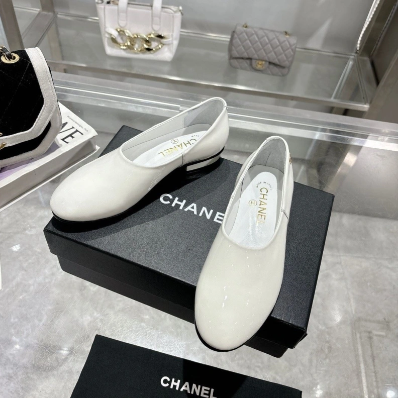 Modern Chxnxl Leather Shoes 118417