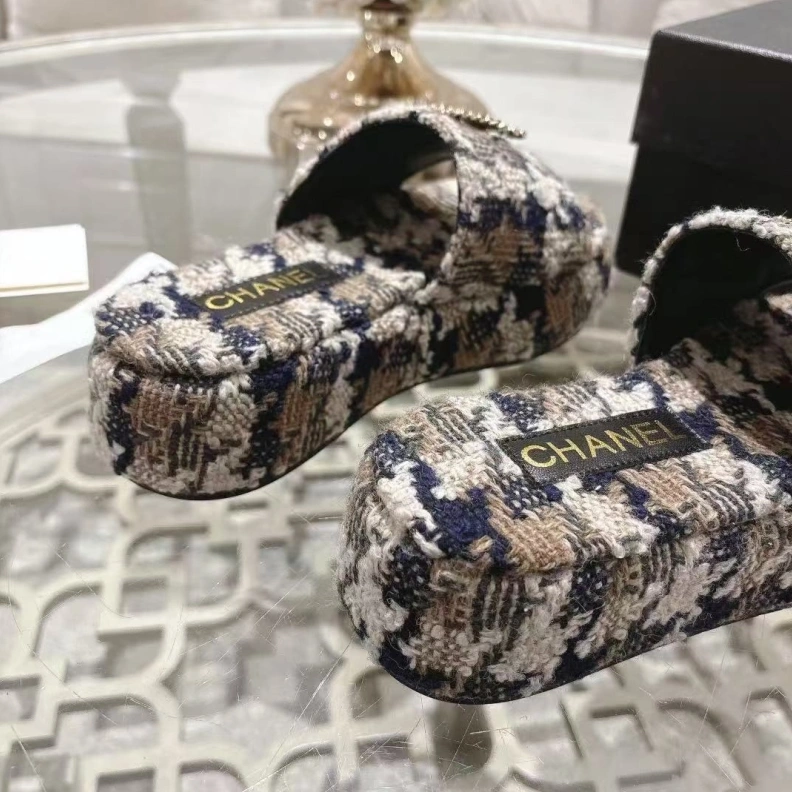 ModernLook Chxnxl Slippers 118190