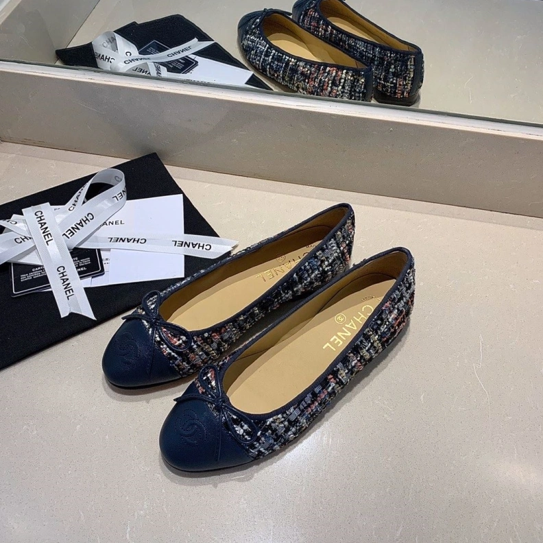 Unique Chxnxl Flat Shoes 118488