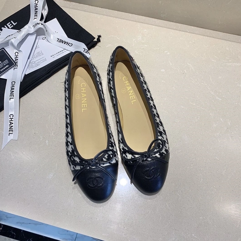 GoodFit Chxnxl Flat Shoes 118486