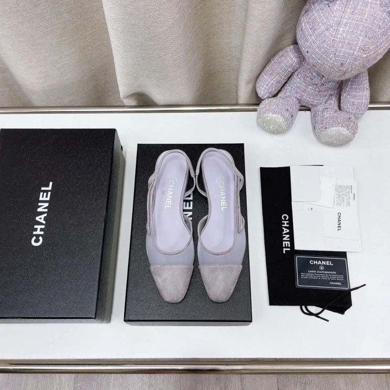 Minimalist Chxnxl Sandals 118360