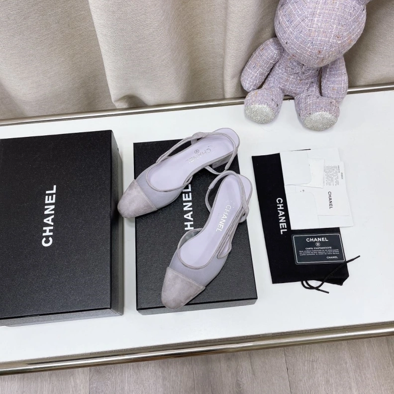 Minimalist Chxnxl Sandals 118360