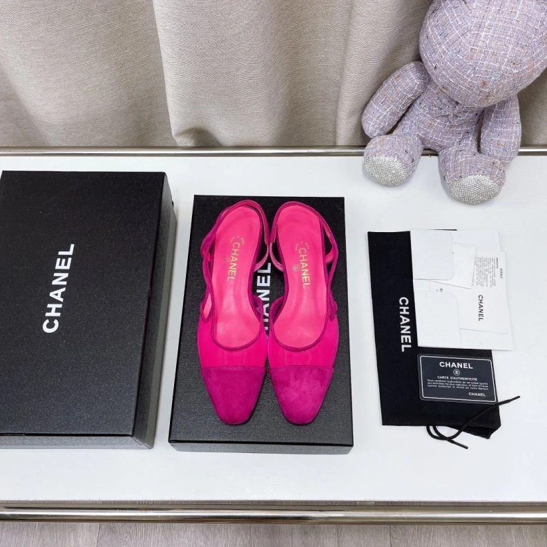Durable Chxnxl Sandals 118356