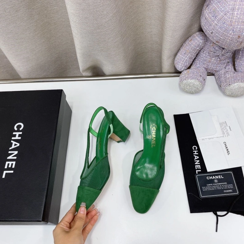 Elegant Chxnxl Sandals 118347