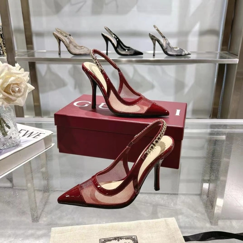 Elegant Gxccx Sandals 155690