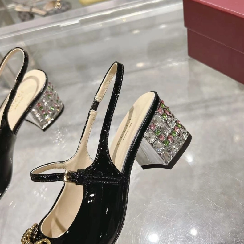 Gxccx Sandals WellDesigned 155688