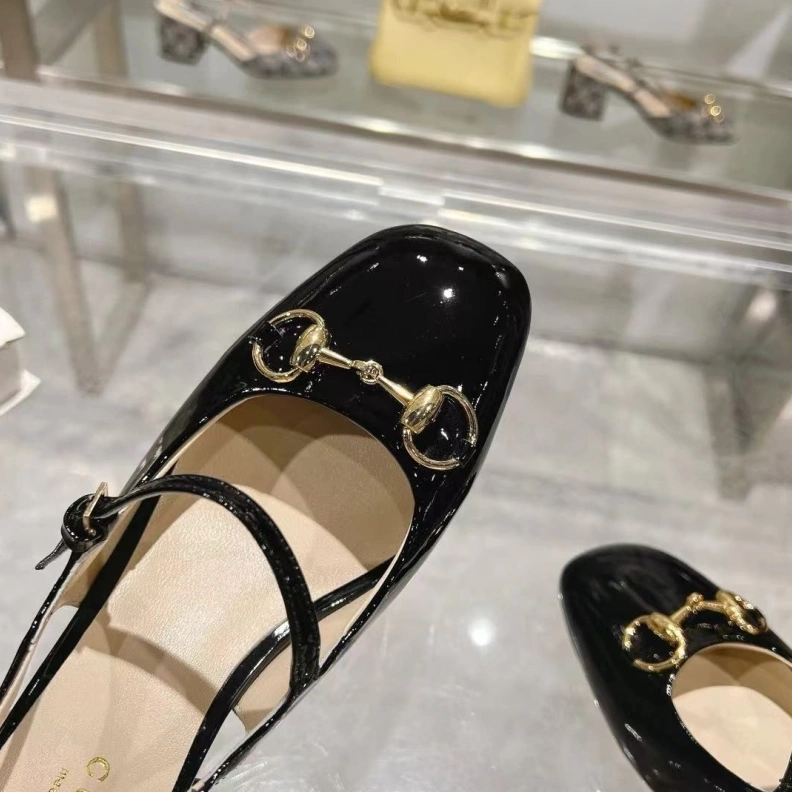 Gxccx Sandals WellDesigned 155688