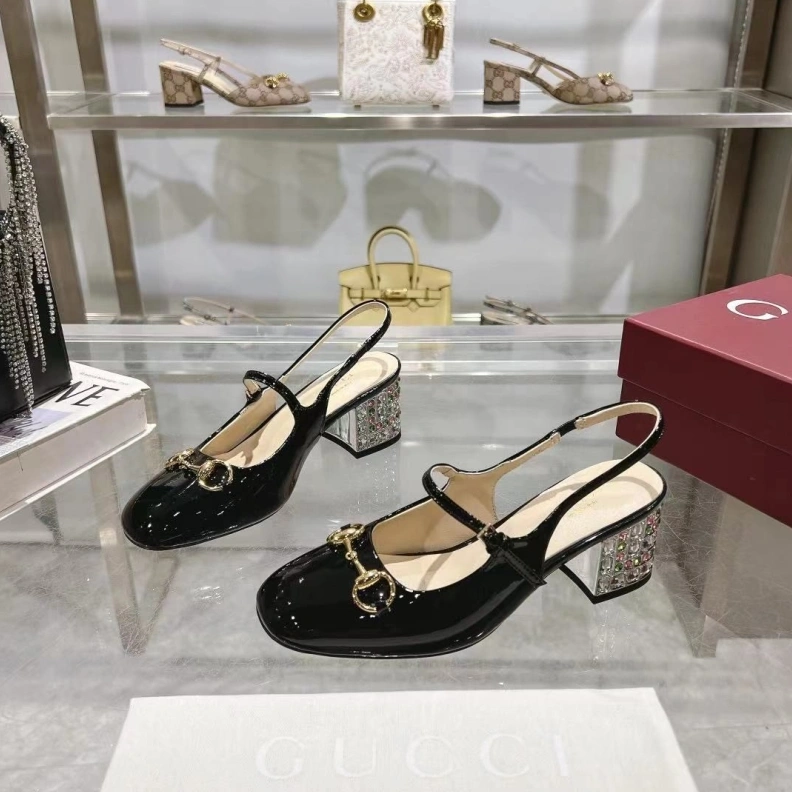 Gxccx Sandals WellDesigned 155688
