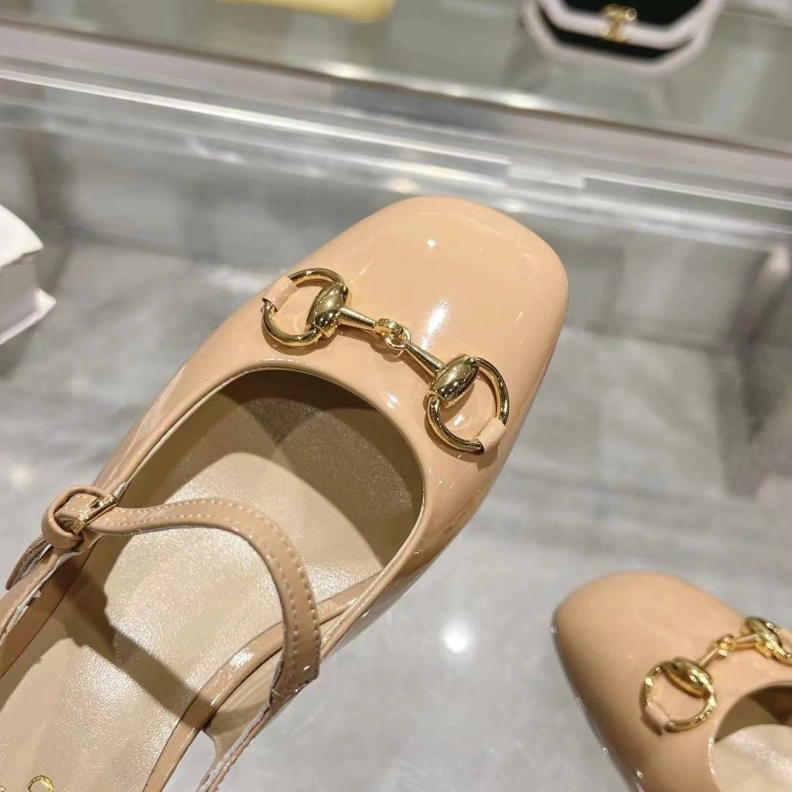 Trendsetting Gxccx Sandals 155682