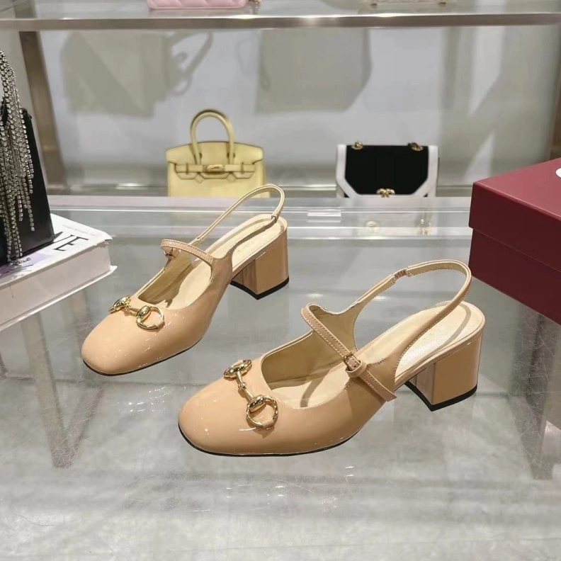 Trendsetting Gxccx Sandals 155682