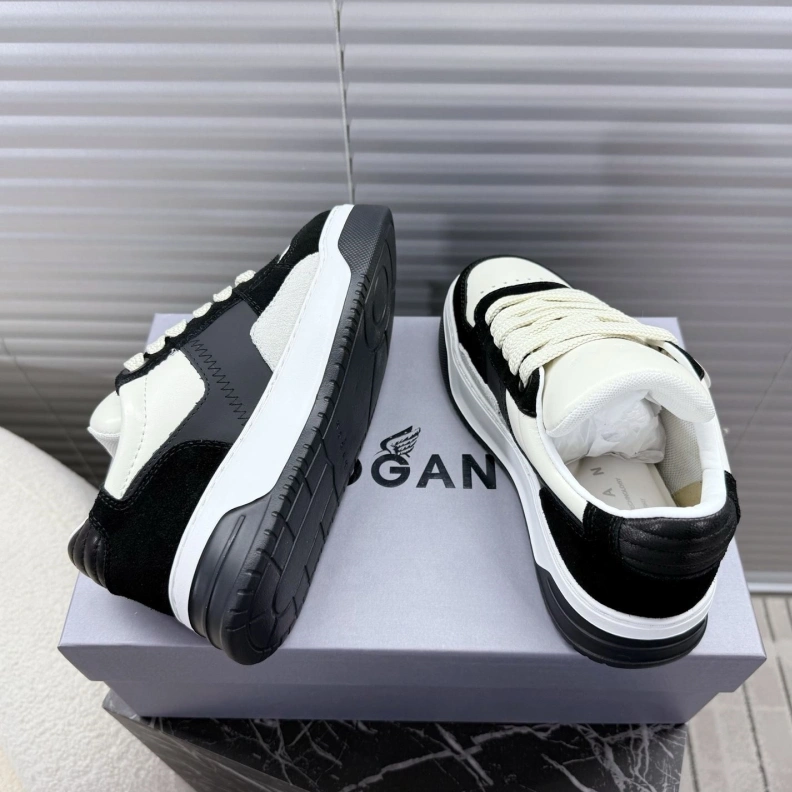 Versatile Hxgxn Sneakers 177186