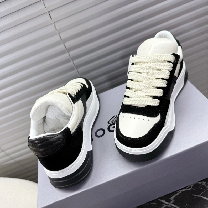 Versatile Hxgxn Sneakers 177186