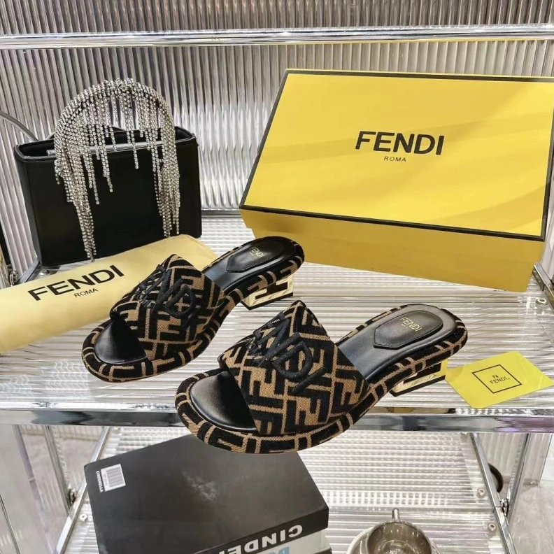 AllSeason Fxndx Slippers 147176