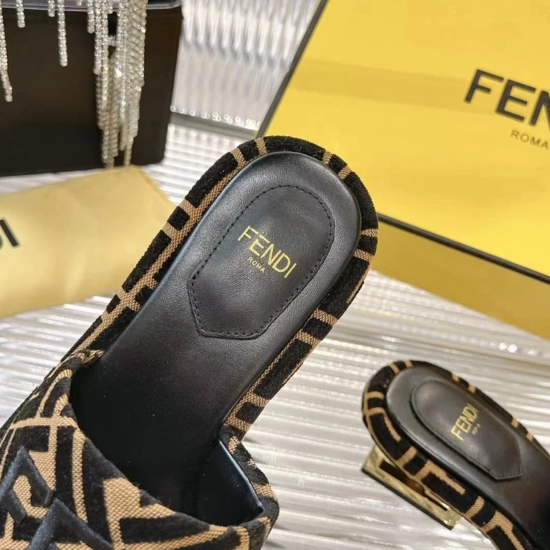 AllSeason Fxndx Slippers 147176