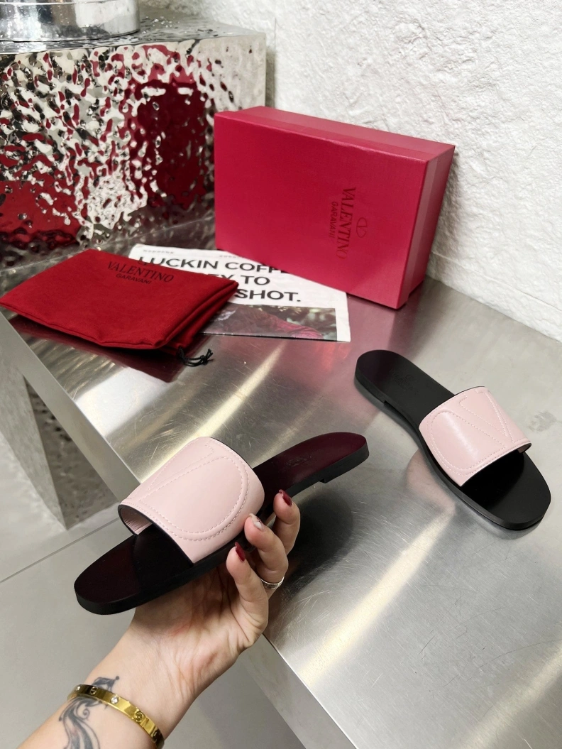 Elegant Vxlxntino Slippers 228792