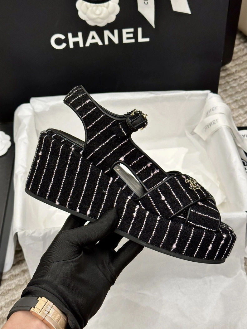 Practical Chxnxl Sandals 118348
