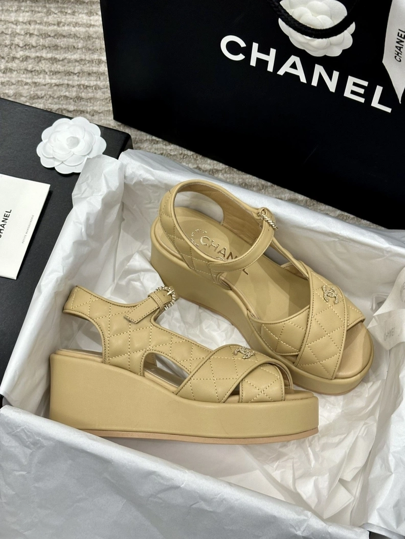Durable Chxnxl Sandals 118342