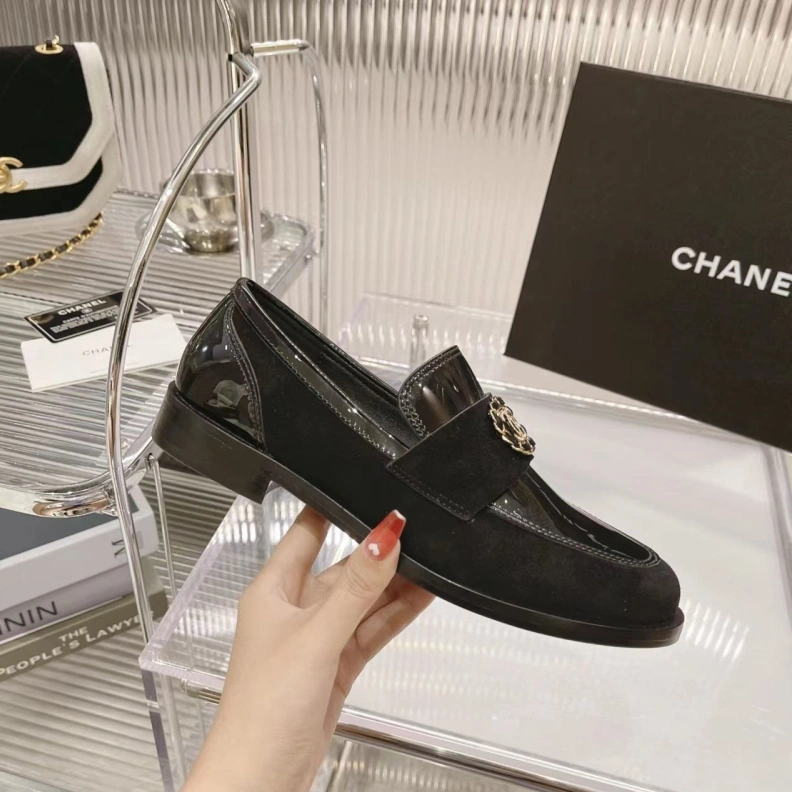 Compact Chxnxl Leather Shoes 118422