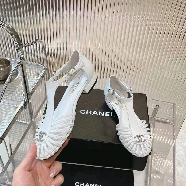 DailyWear Chxnxl Sandals 118352