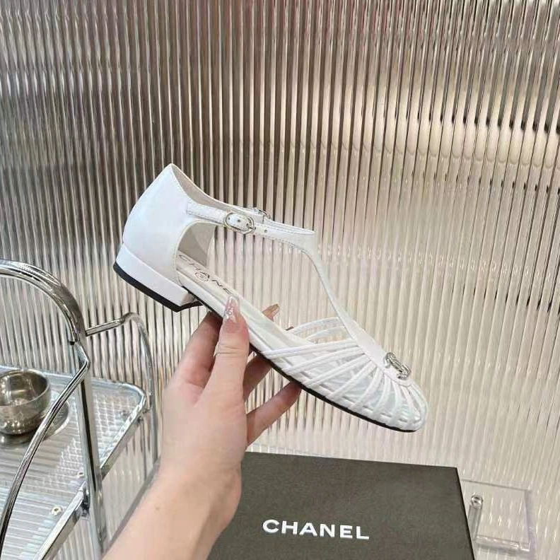 DailyWear Chxnxl Sandals 118352