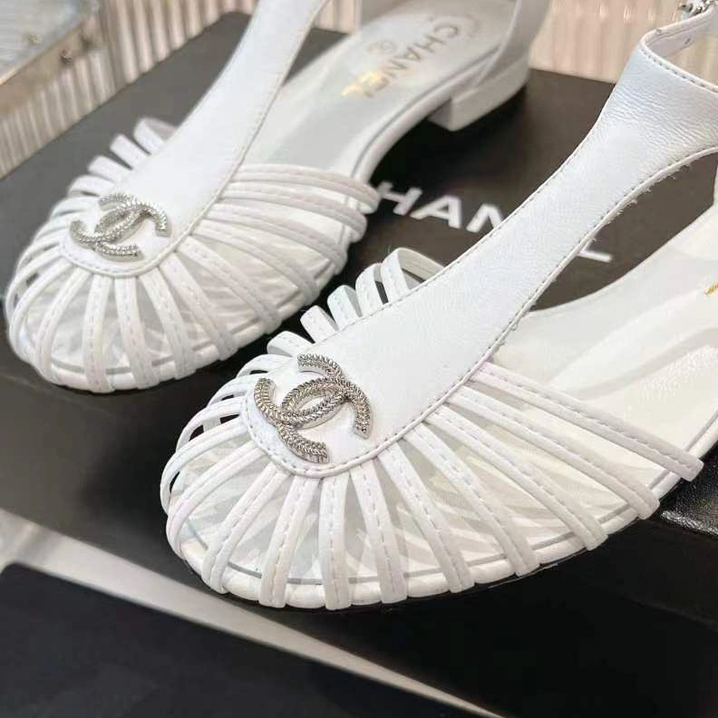 DailyWear Chxnxl Sandals 118352