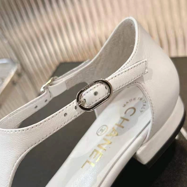 DailyWear Chxnxl Sandals 118352
