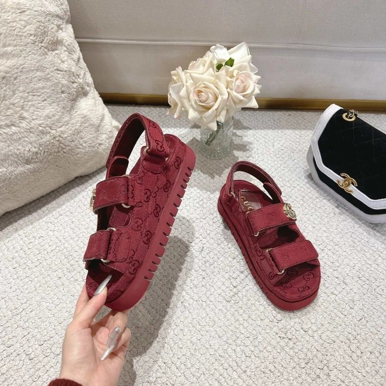 Gxccx Sandals Efficient 155679