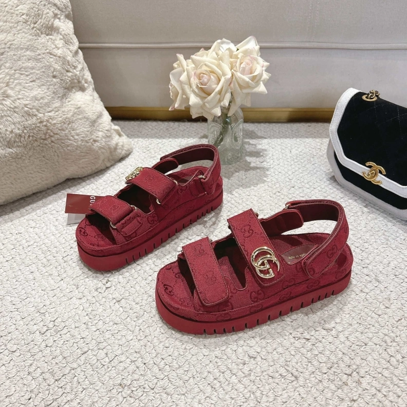 Gxccx Sandals Efficient 155679
