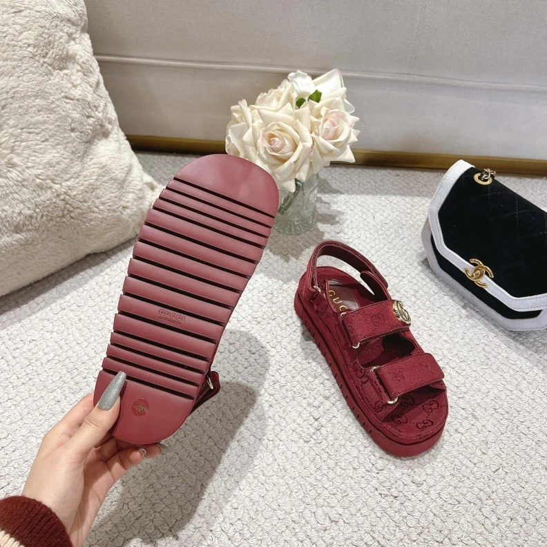 Gxccx Sandals Efficient 155679