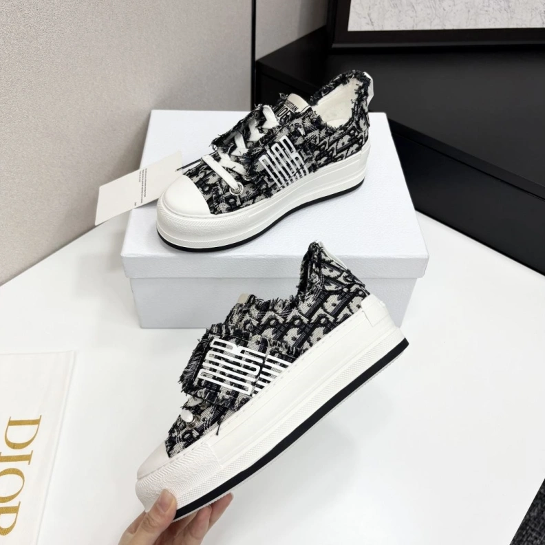 Sophisticated Chxnxl Casual Shoes 118542