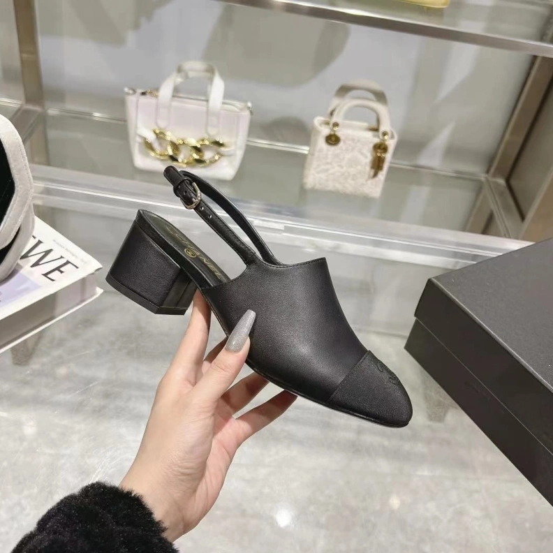 NewStyle Chxnxl Sandals 118319