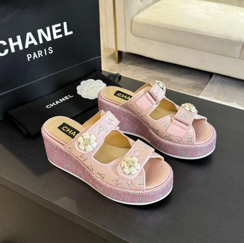 EyeCatching Chxnxl Sandals 118326