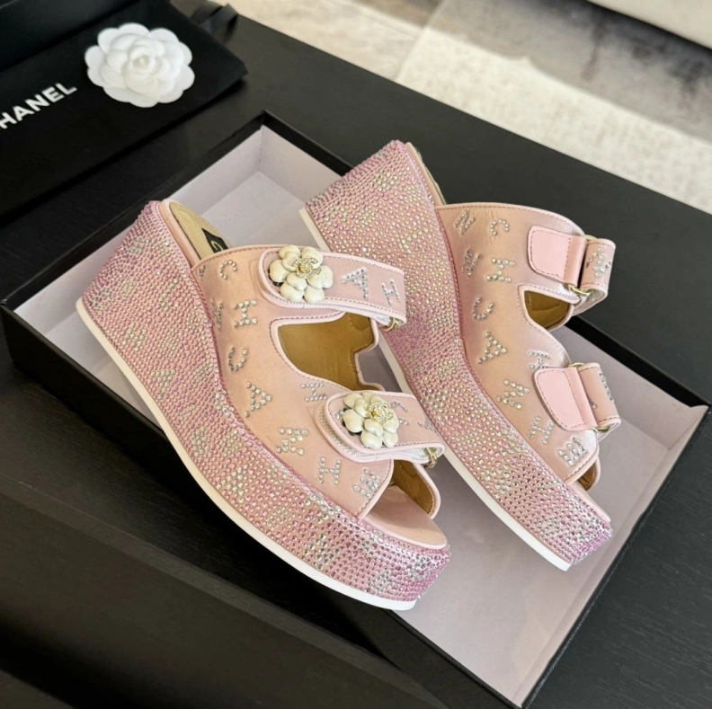 EyeCatching Chxnxl Sandals 118326