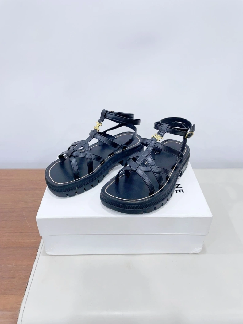 WellDesigned Cxlxne Sandals 115896