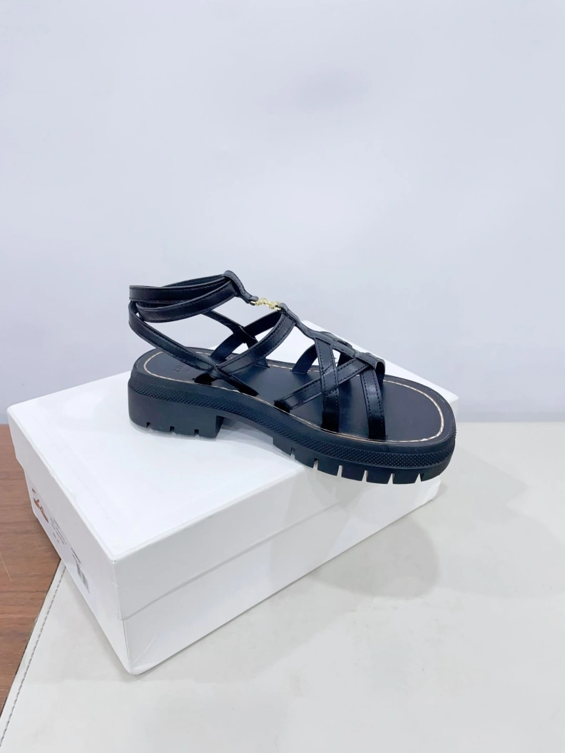 WellDesigned Cxlxne Sandals 115896