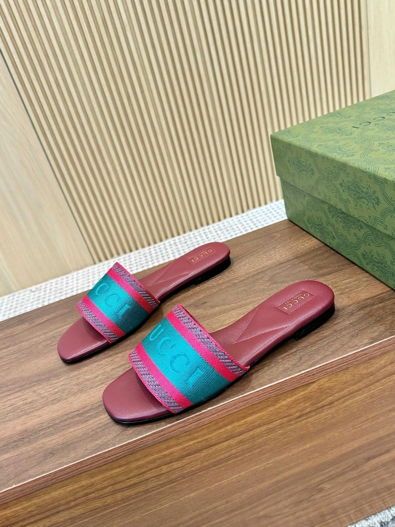 Gxccx Slippers Flexible 155577