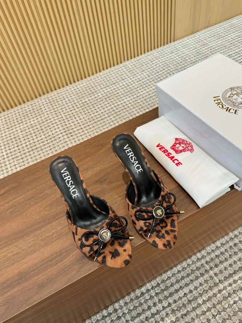Sophisticated Gxvxnchy Sandals 152047
