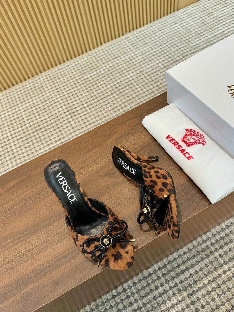 Sophisticated Gxvxnchy Sandals 152047