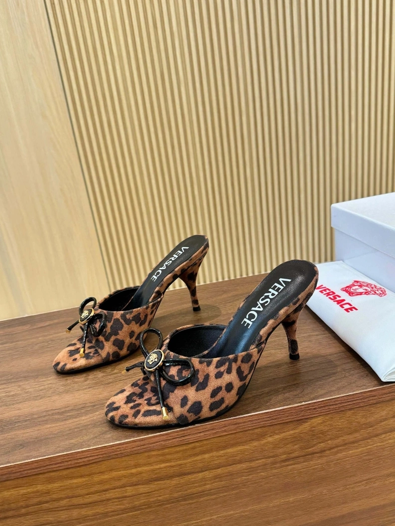 Sophisticated Gxvxnchy Sandals 152047