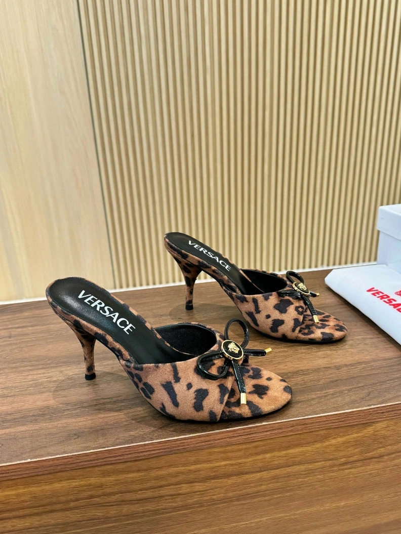 Sophisticated Gxvxnchy Sandals 152047